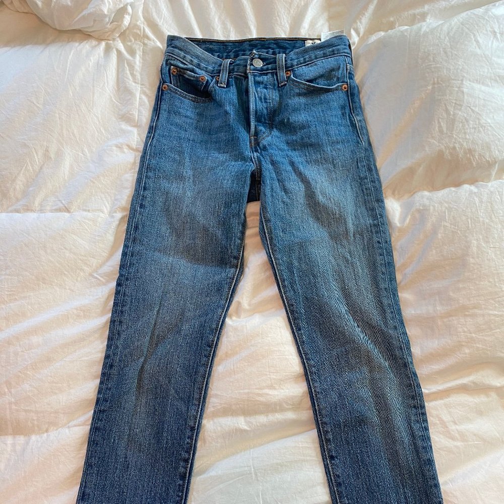 Levi's Wedgie Fit Jean